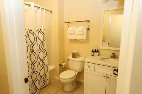 225/227 Qtr. I I Jackson Gore Inn Ludlow VT 05149