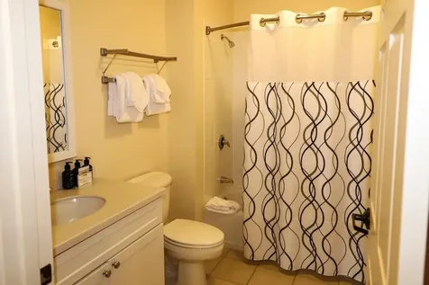 225/227 Qtr. I I Jackson Gore Inn Ludlow VT 05149