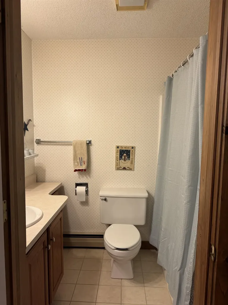 30 Pond Street Ludlow VT 05149