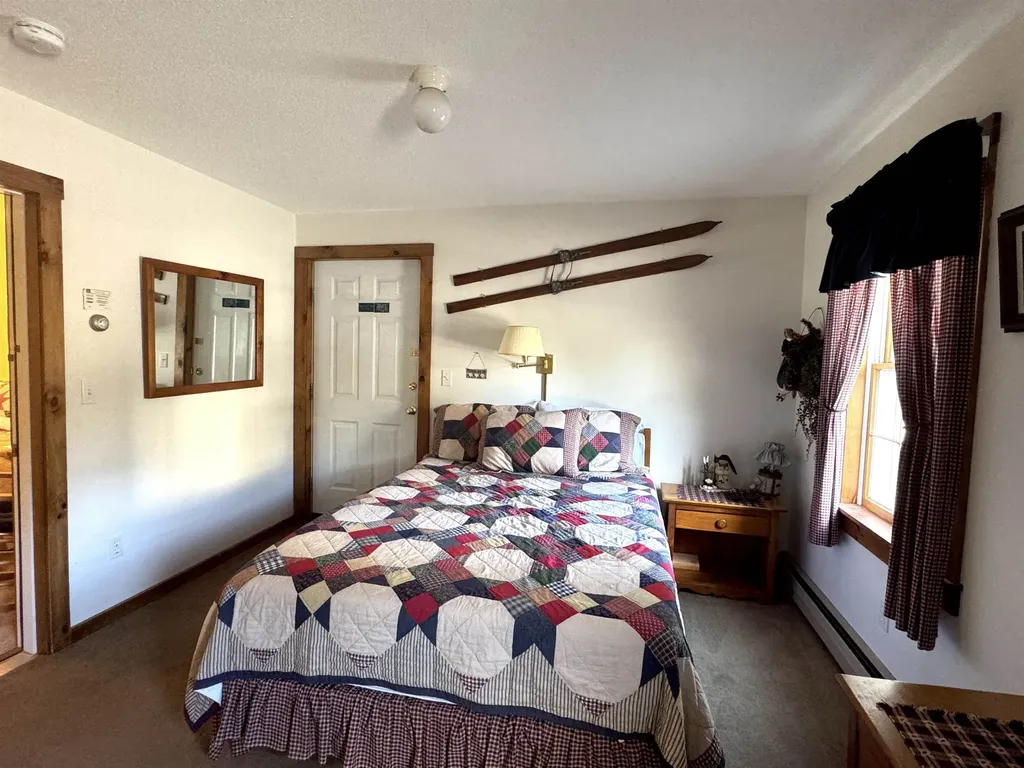 30 Pond Street Ludlow VT 05149