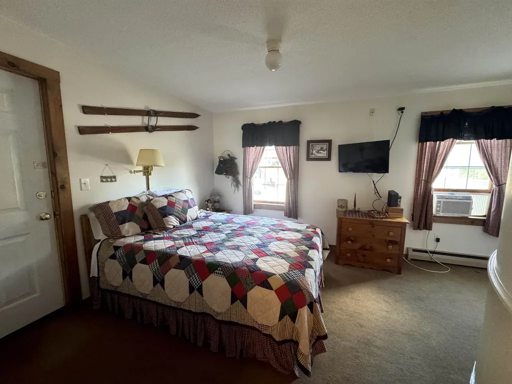 30 Pond Street Ludlow VT 05149