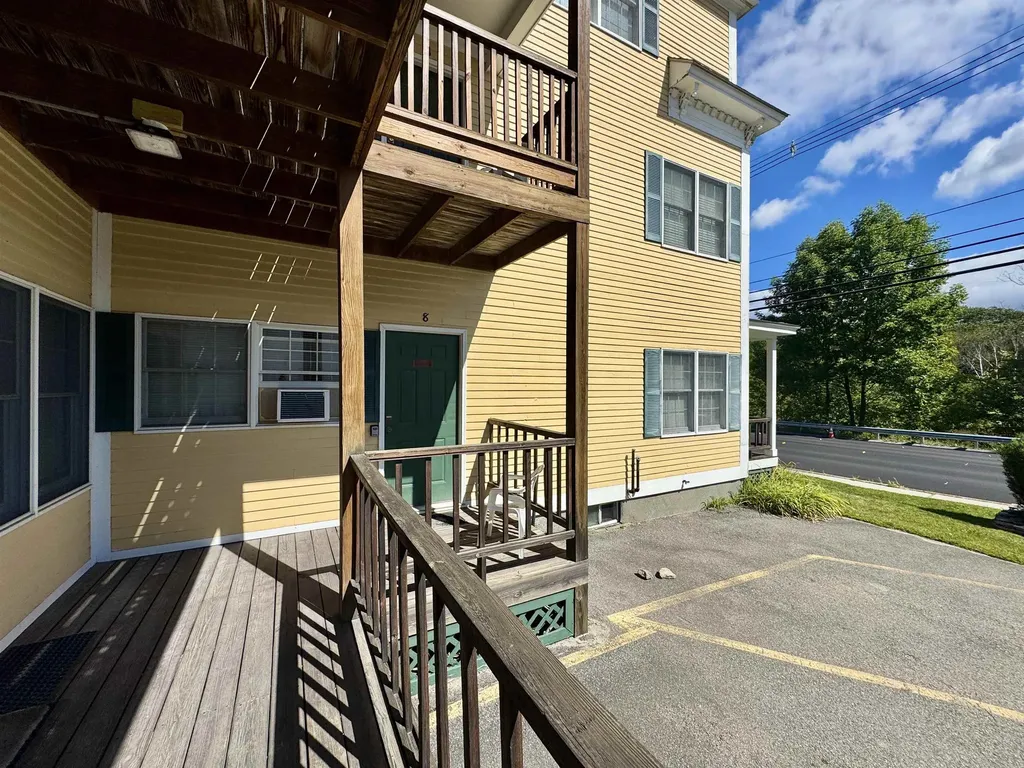 30 Pond Street Ludlow VT 05149