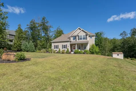 18 Lorden Road New Boston NH 03070