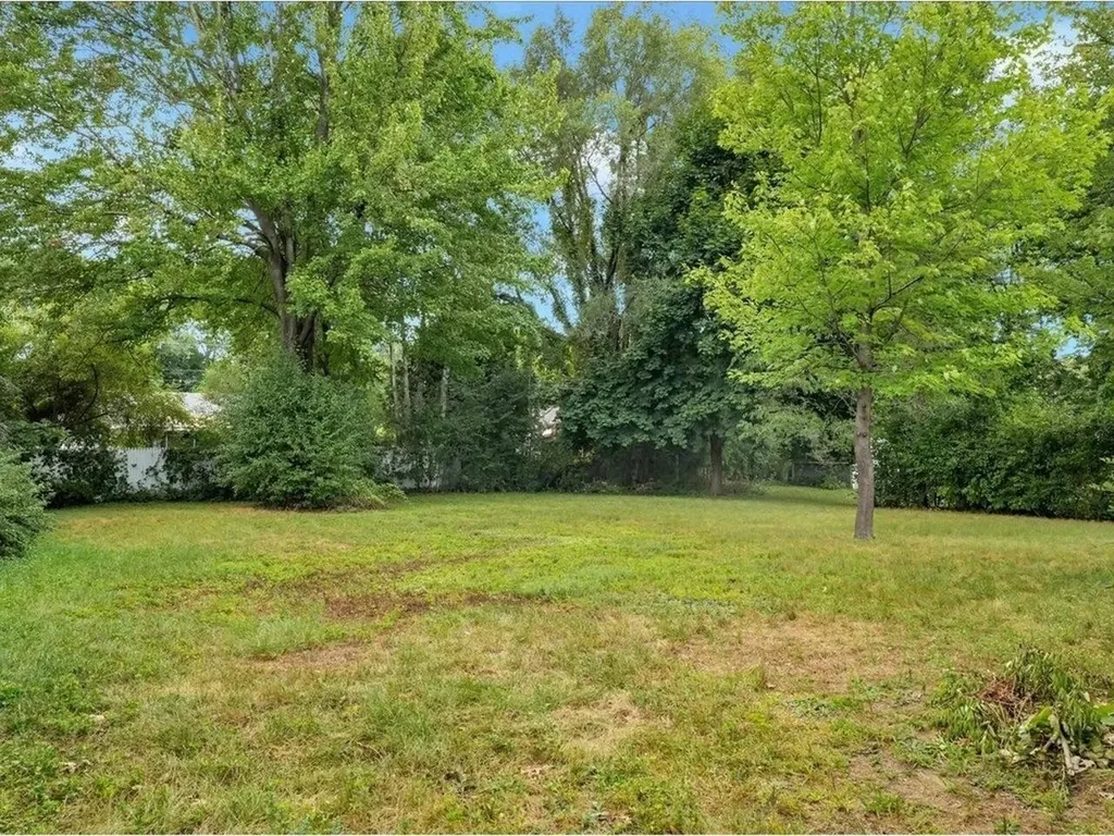 98 Logwood Street South Burlington VT 05403