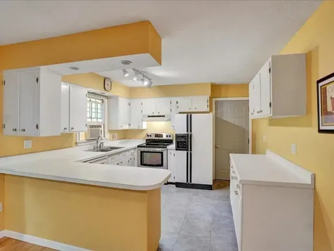 98 Logwood Street South Burlington VT 05403