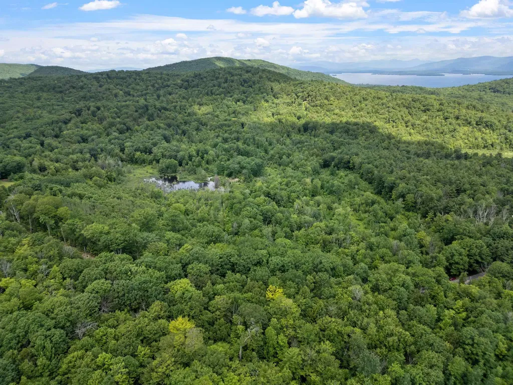 1256 Cherry Valley Road Gilford NH 03249