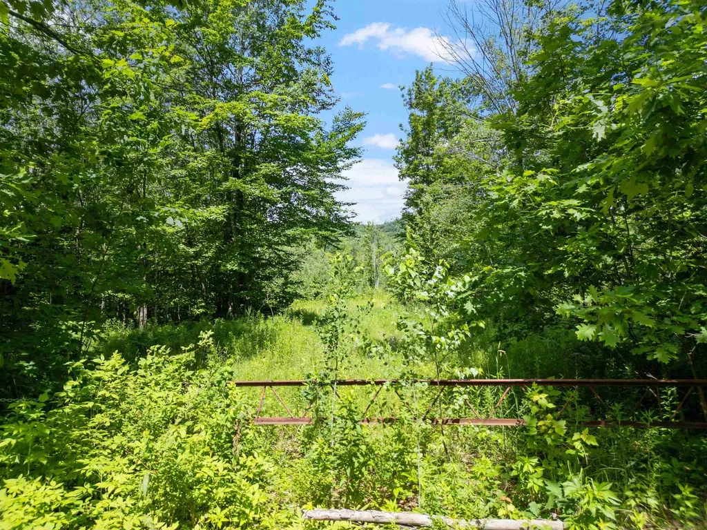 1256 Cherry Valley Road Gilford NH 03249