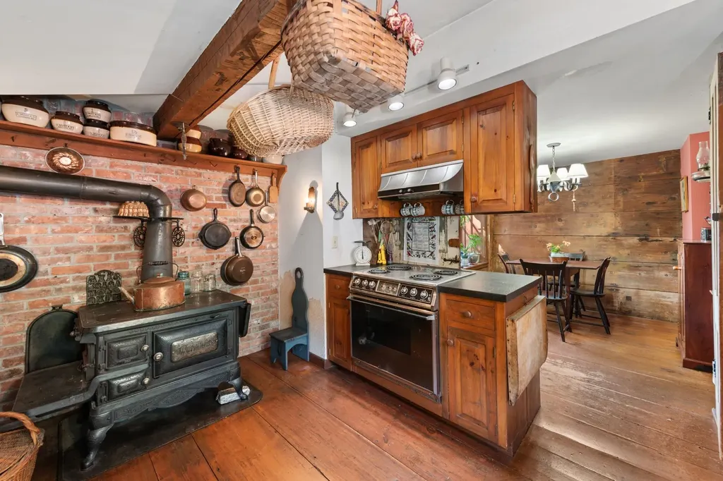 775 Winona Road Center Harbor NH 03226