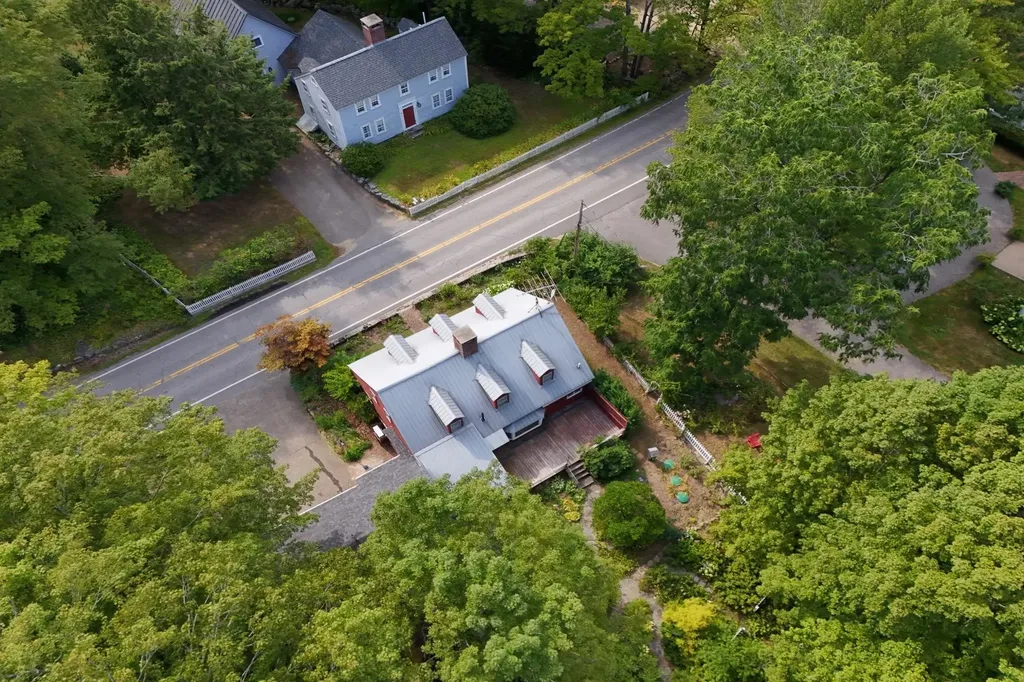 775 Winona Road Center Harbor NH 03226