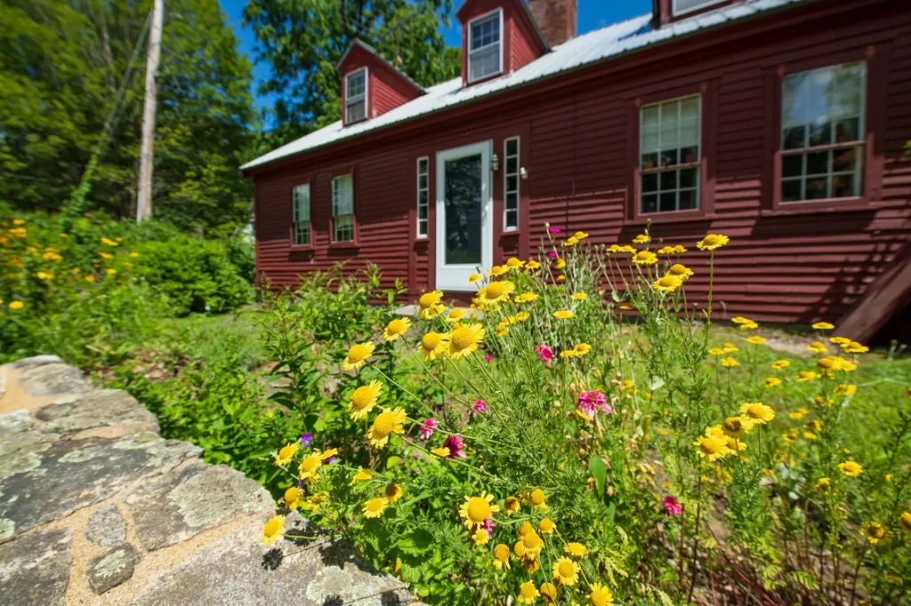 775 Winona Road Center Harbor NH 03226