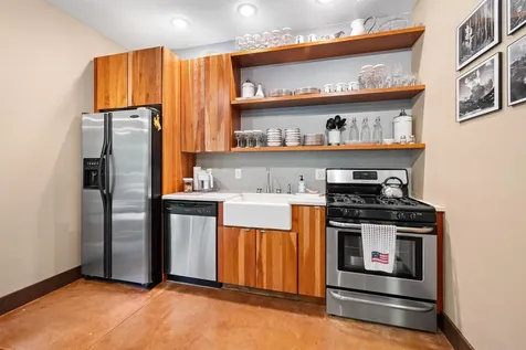 16 Buckboard Drive Dover VT 05356