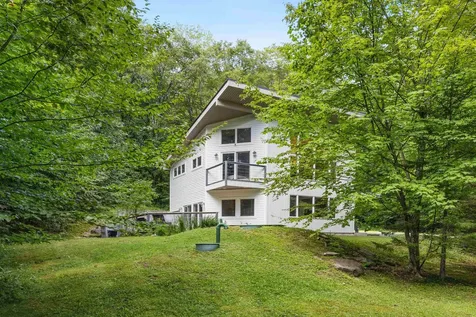 16 Buckboard Drive Dover VT 05356