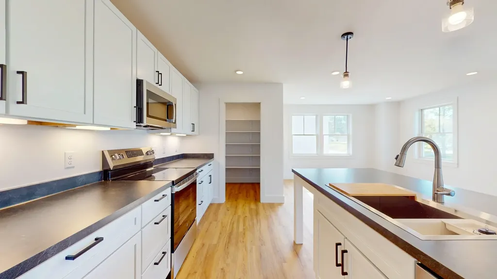 40 Brush Lane Middlebury VT 05753