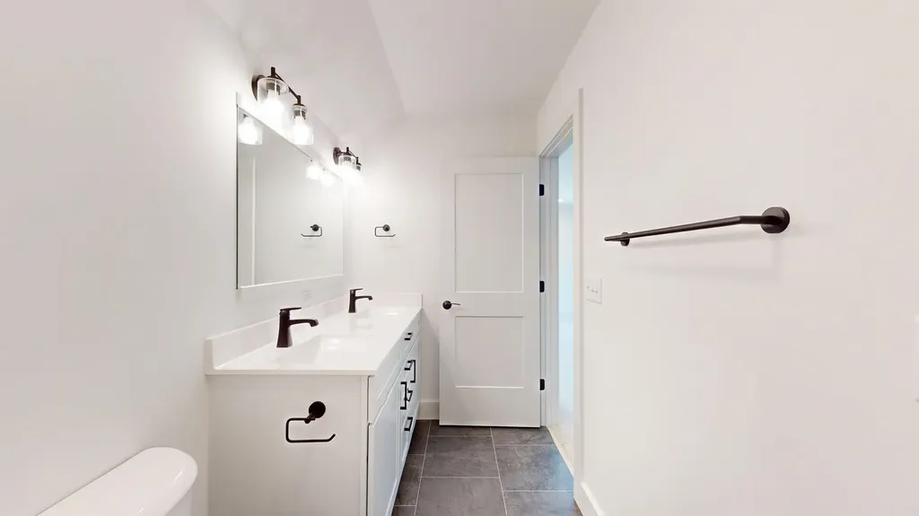 40 Brush Lane Middlebury VT 05753