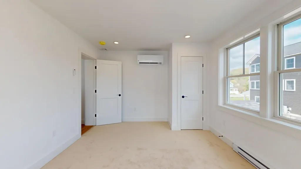 40 Brush Lane Middlebury VT 05753