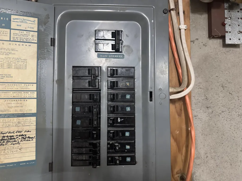 310 Alpine Lane Burke VT 05832-9751