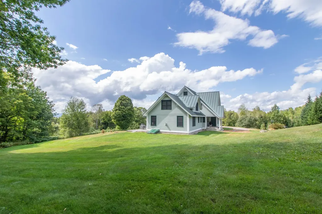 310 Alpine Lane Burke VT 05832-9751