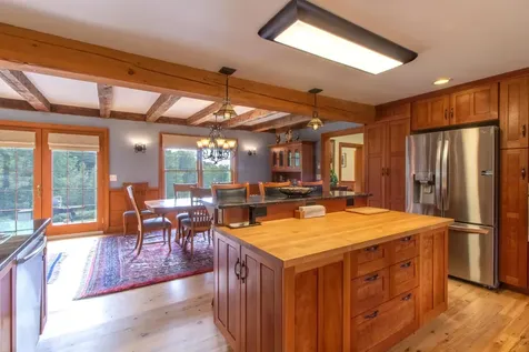 310 Alpine Lane Burke VT 05832-9751