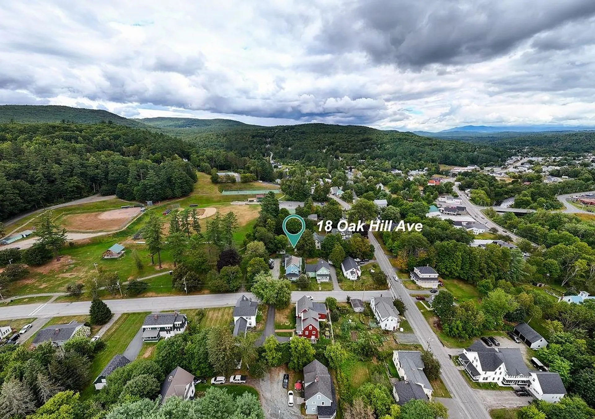 18 Oak Hill Avenue Littleton NH 03561