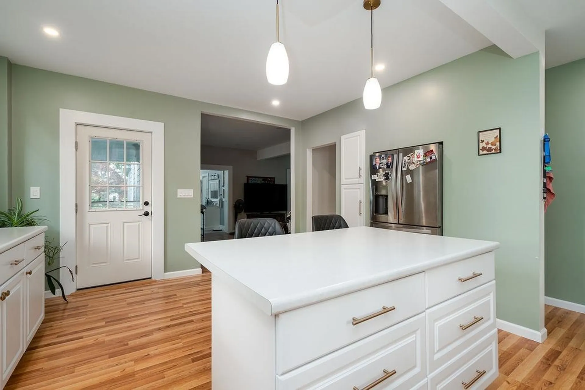 18 Oak Hill Avenue Littleton NH 03561