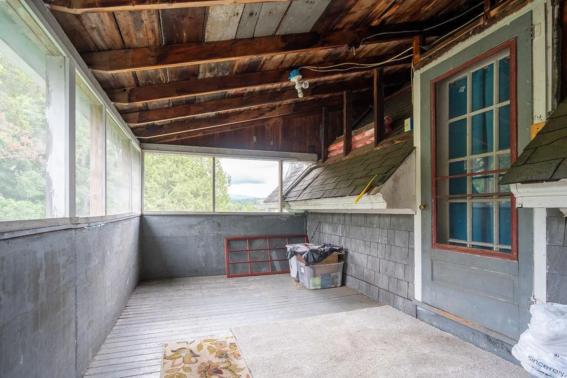 18 Oak Hill Avenue Littleton NH 03561