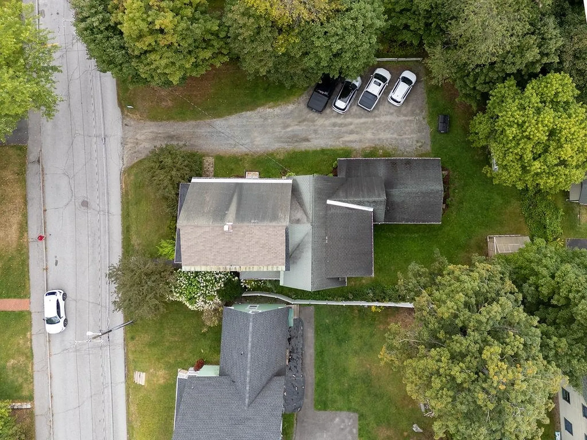 18 Oak Hill Avenue Littleton NH 03561