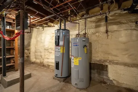 18 Oak Hill Avenue Littleton NH 03561