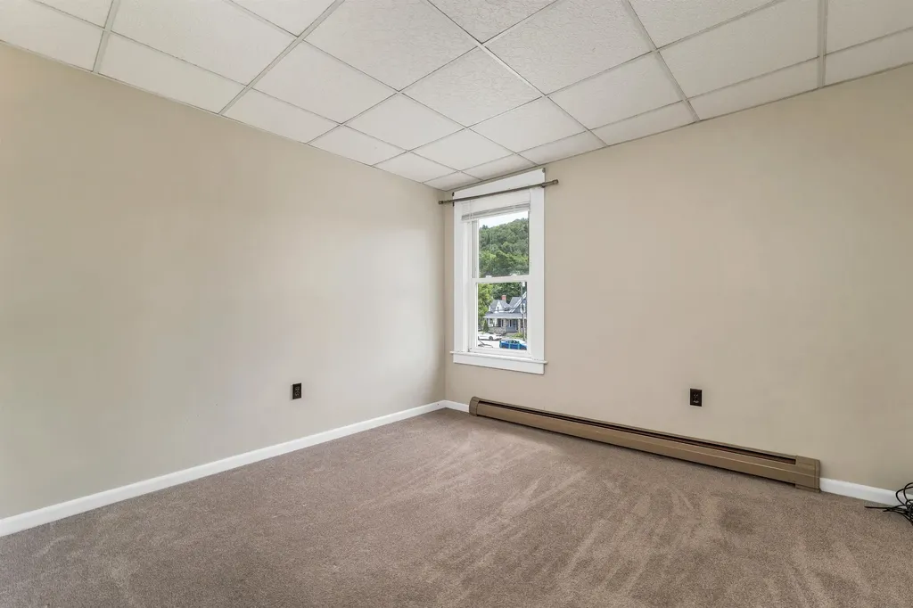 106 Main Street Colebrook NH 03576