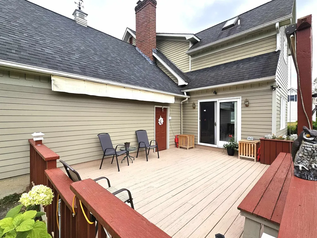 192 Fernwood Circle Newport City VT 05855