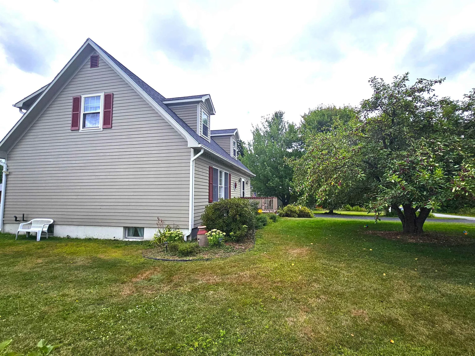 192 Fernwood Circle Newport City VT 05855