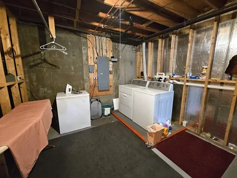 192 Fernwood Circle Newport City VT 05855