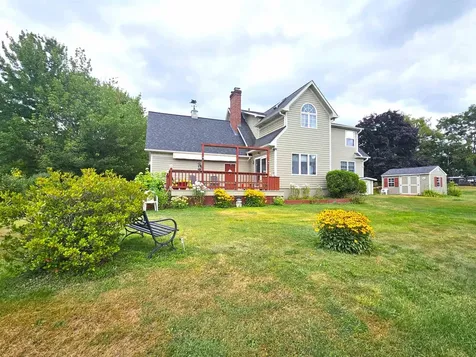 192 Fernwood Circle Newport City VT 05855