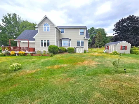 192 Fernwood Circle Newport City VT 05855