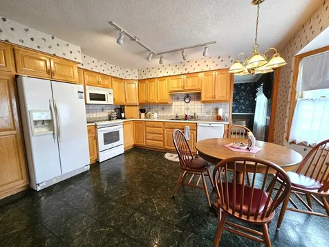 192 Fernwood Circle Newport City VT 05855