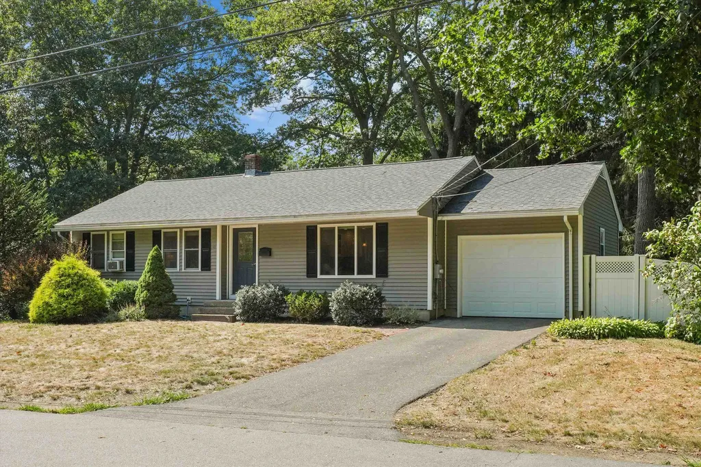 29 Harrison Avenue Portsmouth NH 03801