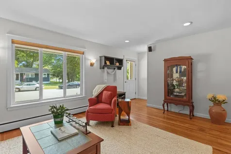 29 Harrison Avenue Portsmouth NH 03801