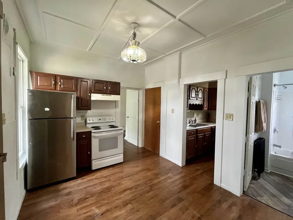 24 Maple Avenue Barre City VT 05641