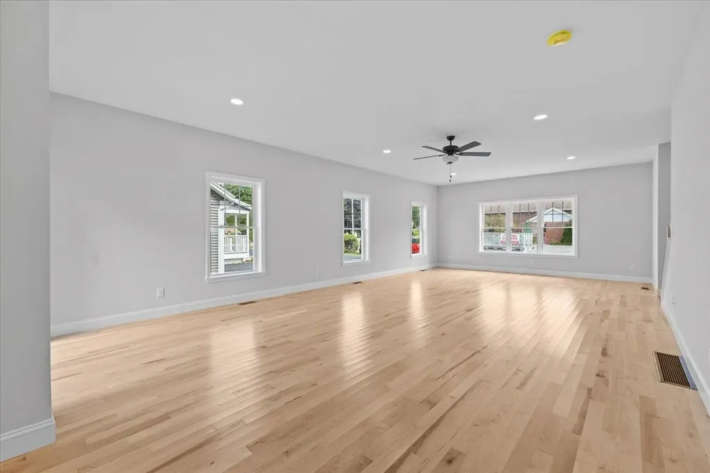 32 Walters Way Colchester VT 05446