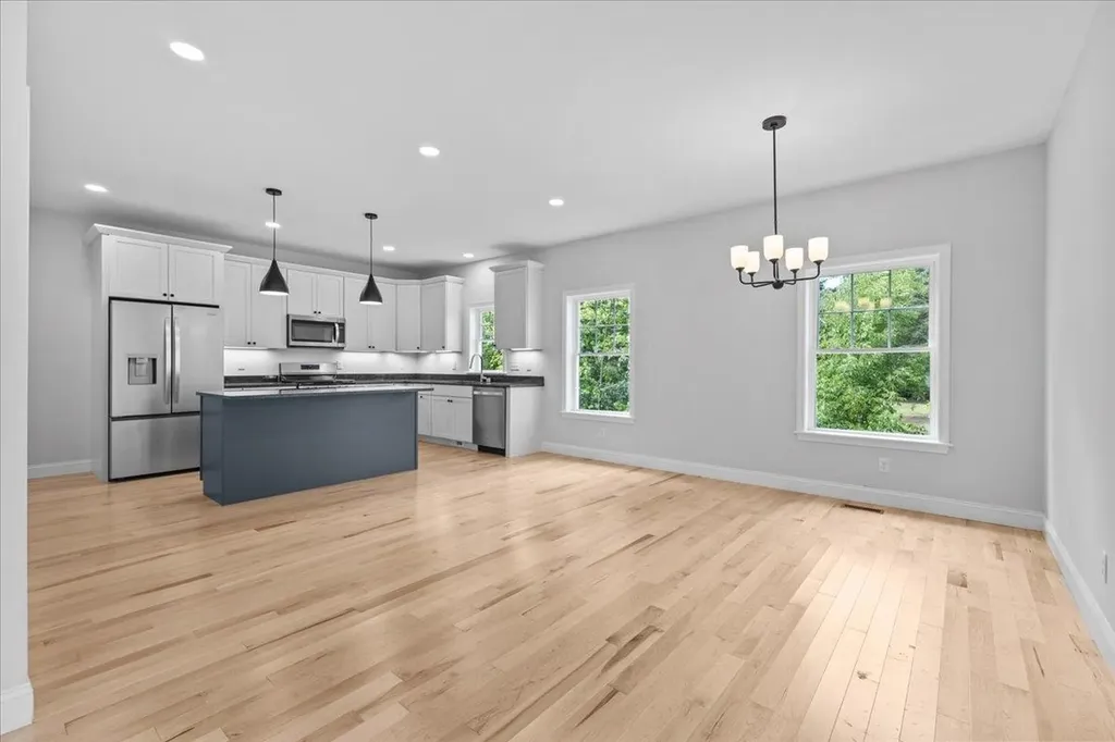 32 Walters Way Colchester VT 05446