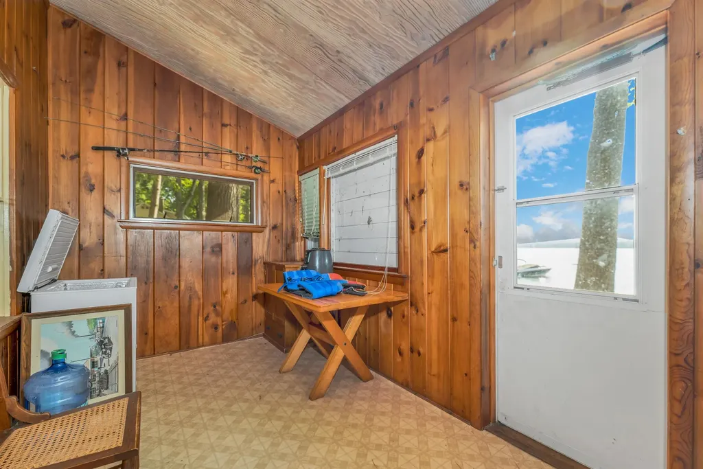 2 South Kenney Shore Wolfeboro NH 03894