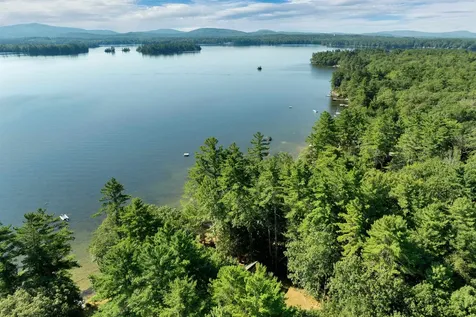 2 South Kenney Shore Wolfeboro NH 03894