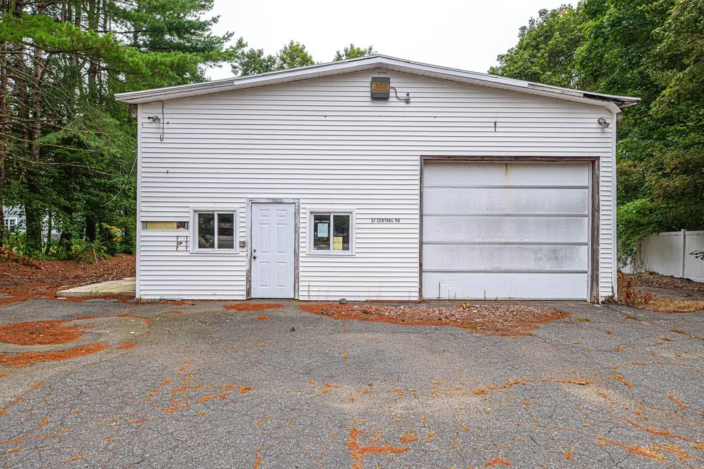 37 Central Road Rye NH 03870