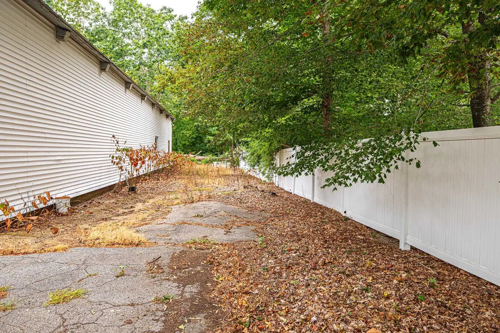 37 Central Road Rye NH 03870