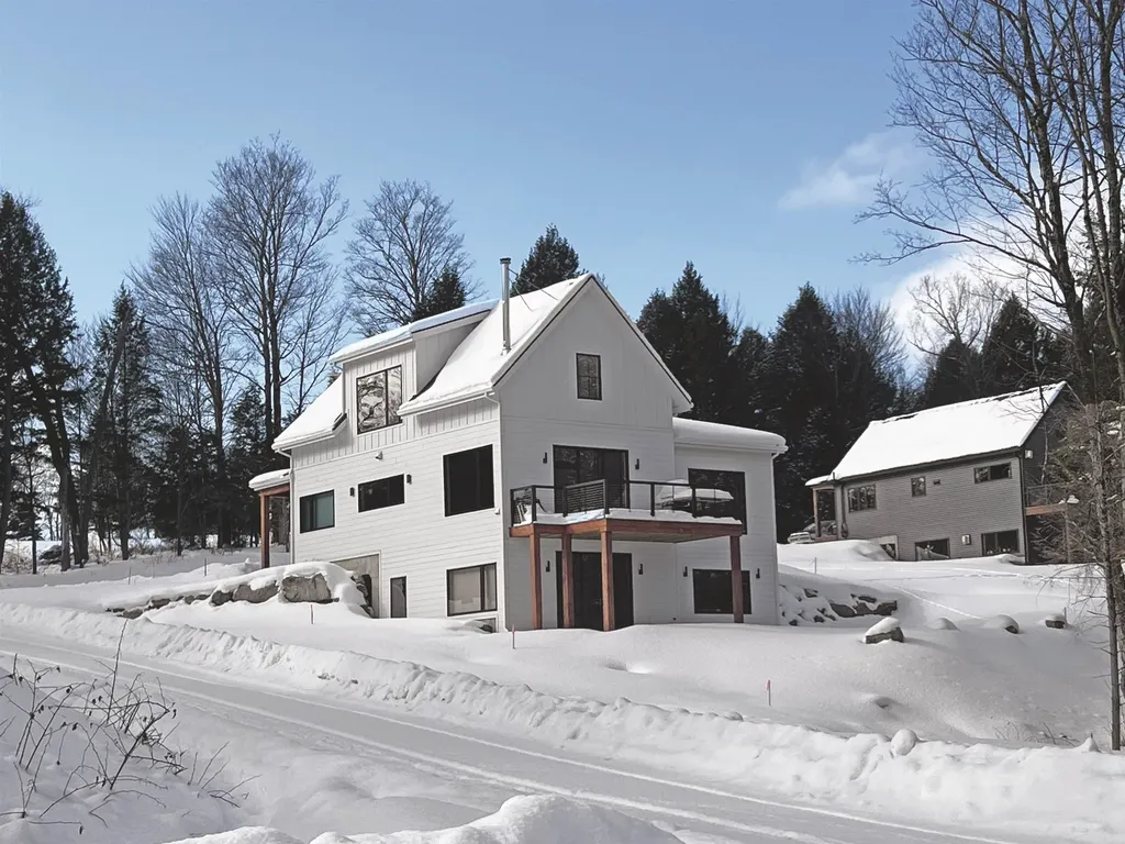 39 Hilltop Lane Morristown VT 05661