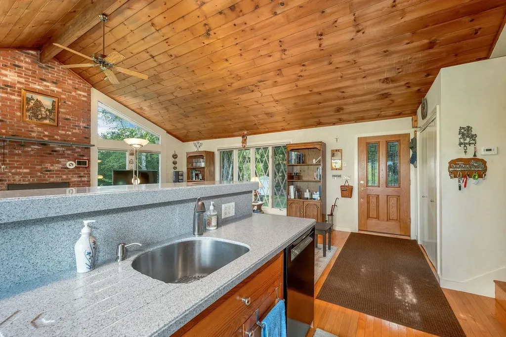 132 Banjo Drive Thornton NH 03285