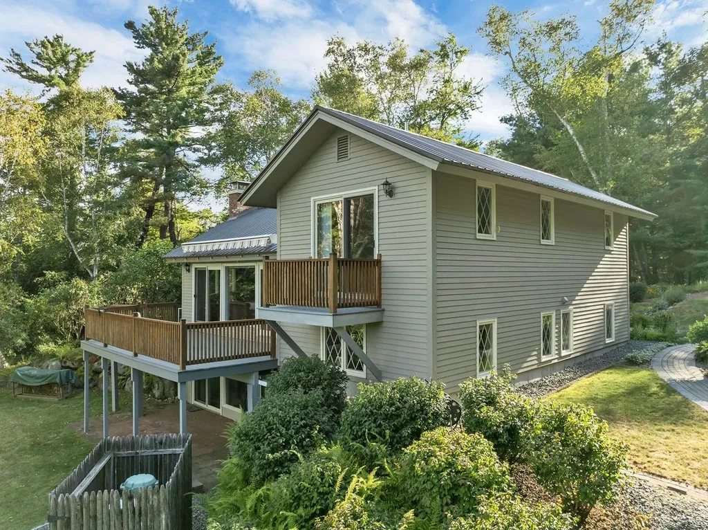 132 Banjo Drive Thornton NH 03285