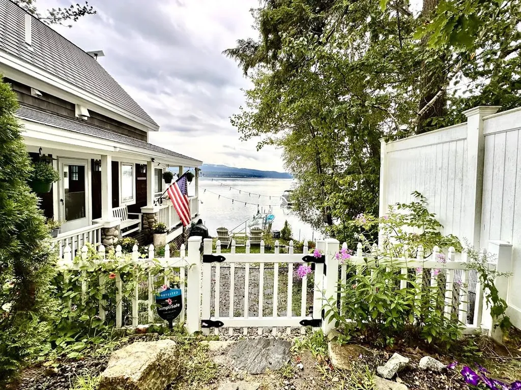 988 W Shore Road Bristol NH 03222