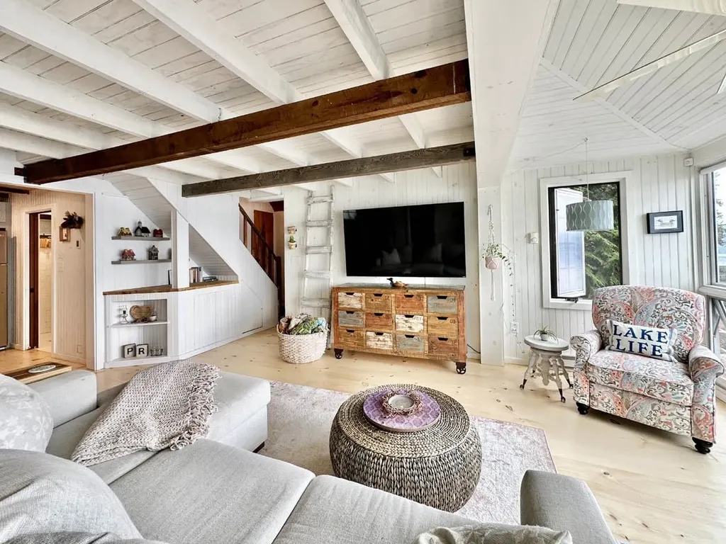 988 W Shore Road Bristol NH 03222