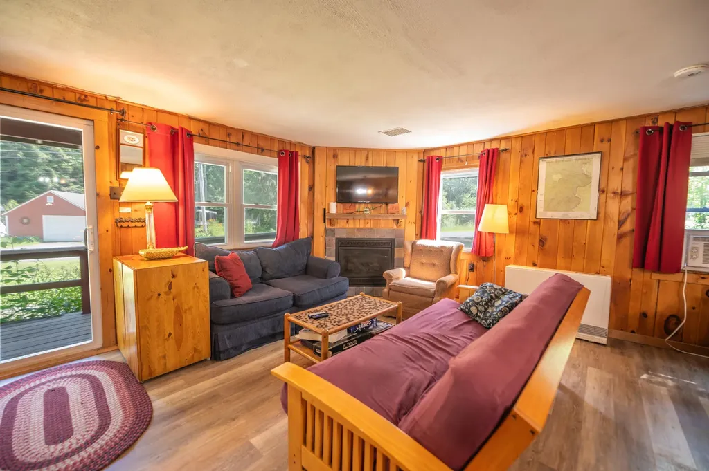 4850 Route 100 Wardsboro VT 05355