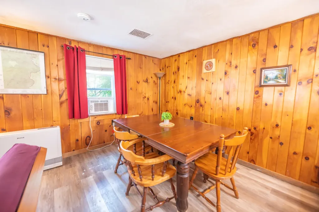 4850 Route 100 Wardsboro VT 05355